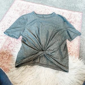 Lululemon top